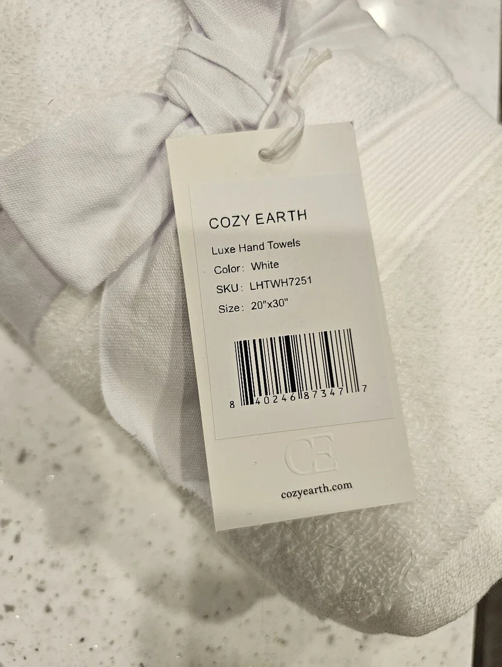 Cozy Earth Luxe Hand Towels - White